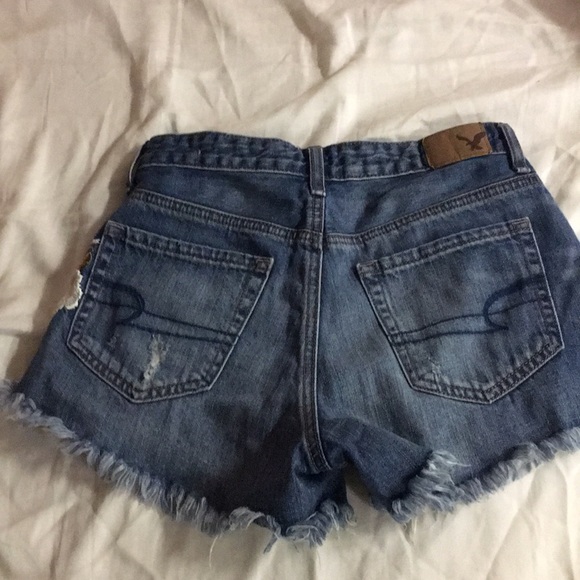 American eagle high waisted shorts - Picture 2 of 2